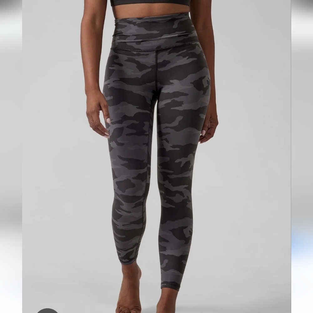 Athleta Black and Gray Camo Leggings